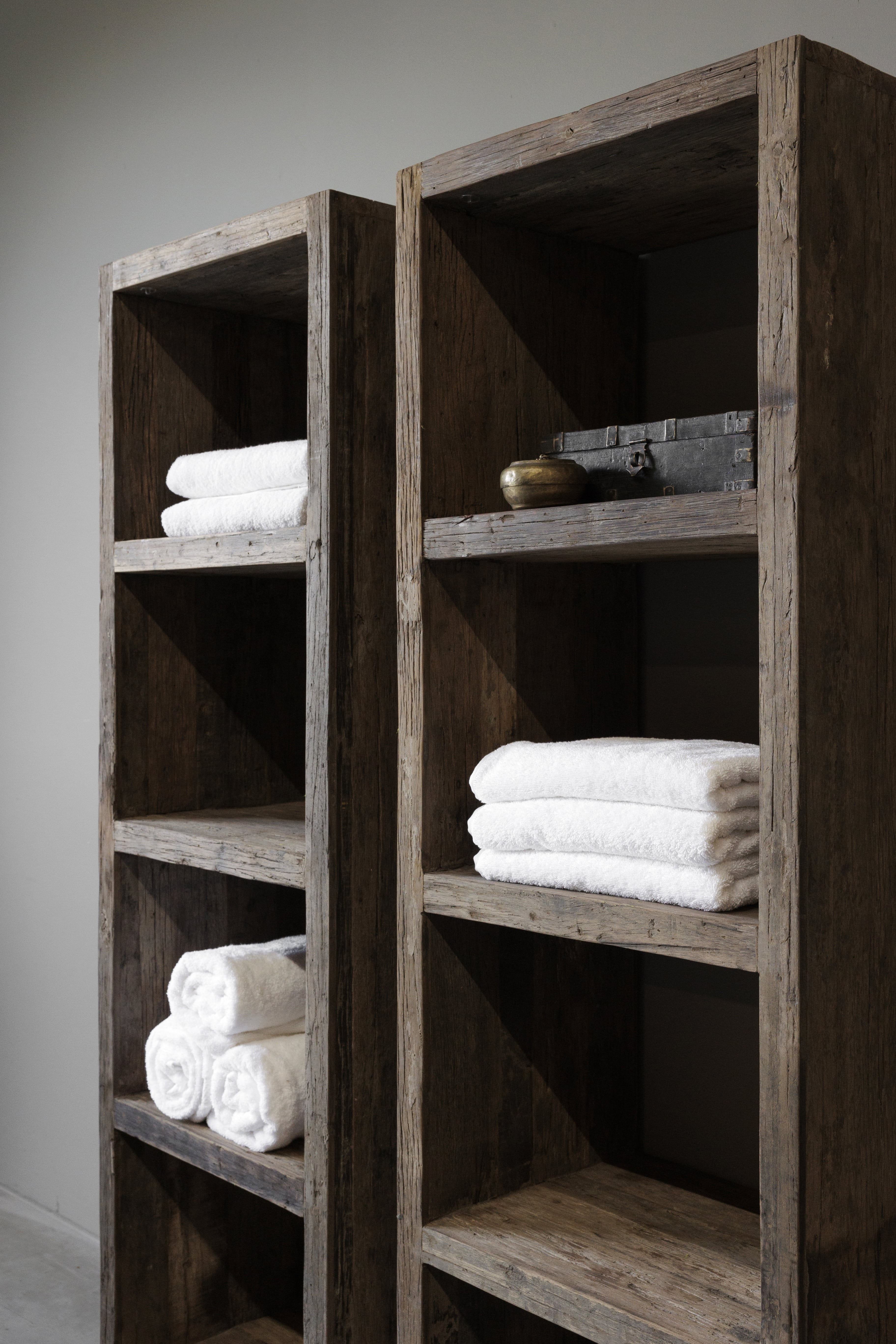 date. Schrank — Detail | MOCFOR